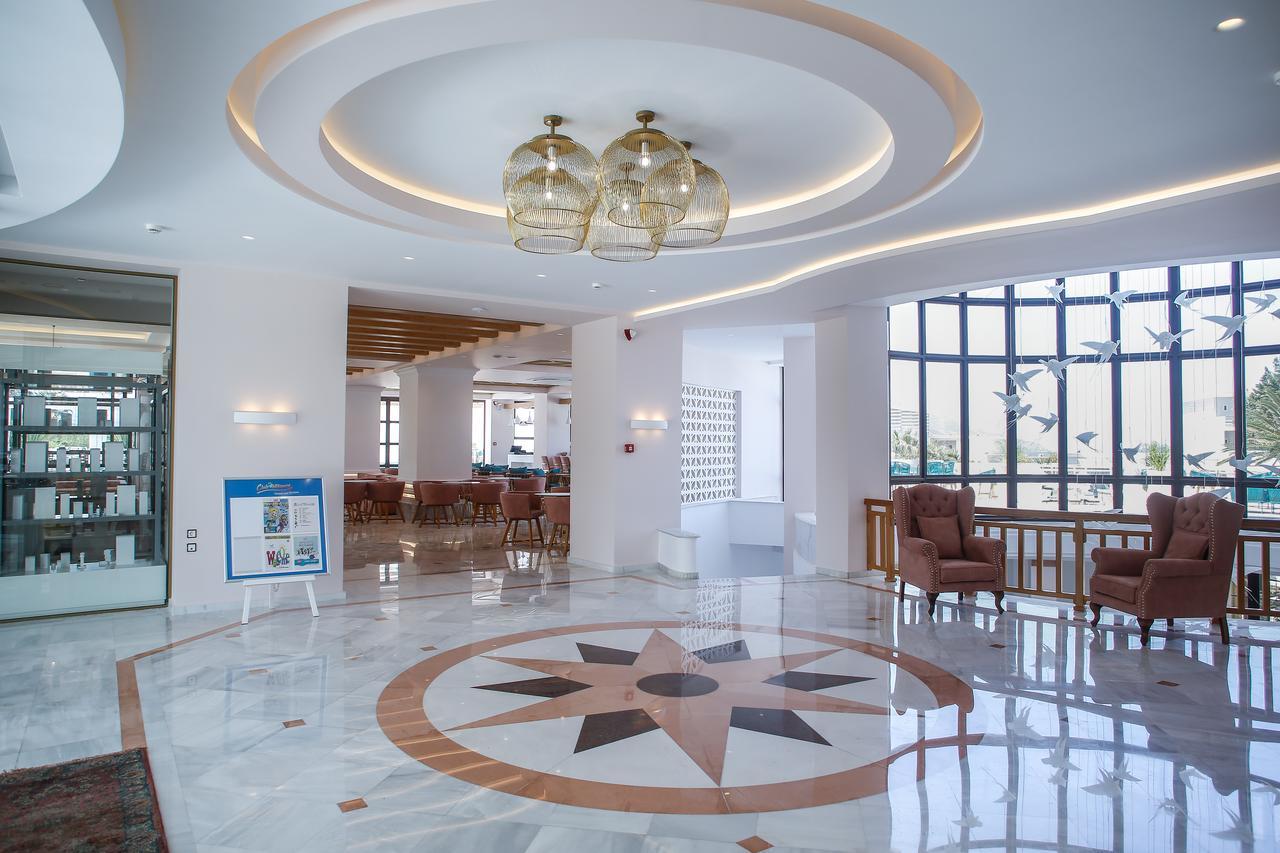 Mythos Palace Resort & Spa Asprouliánoi Exteriör bild