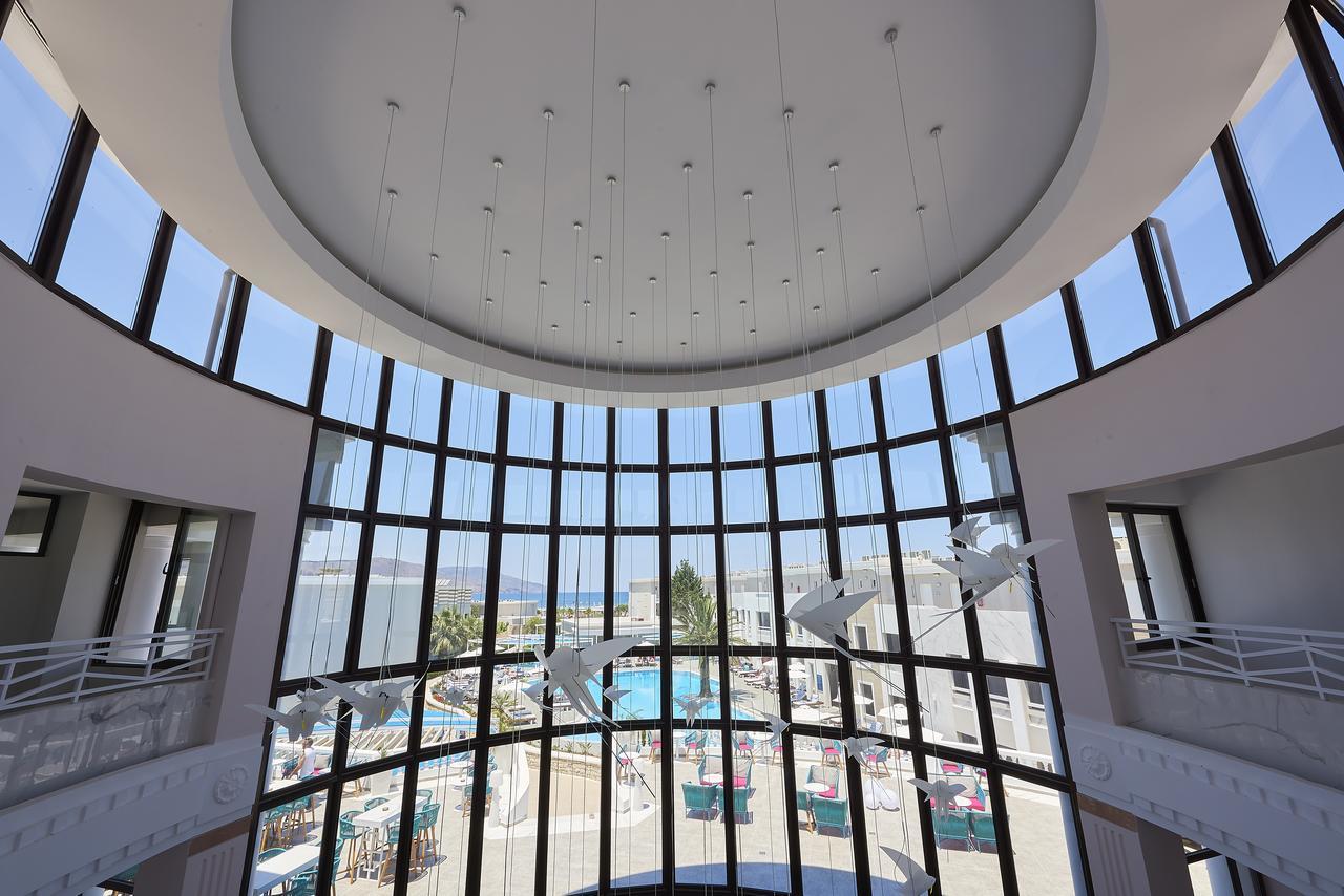 Mythos Palace Resort & Spa Asprouliánoi Exteriör bild